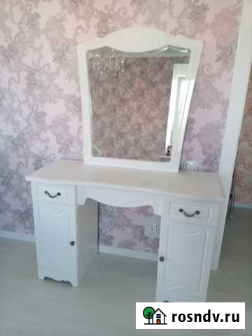 Продам туалетный столик с зеркалом Вологда - изображение 1