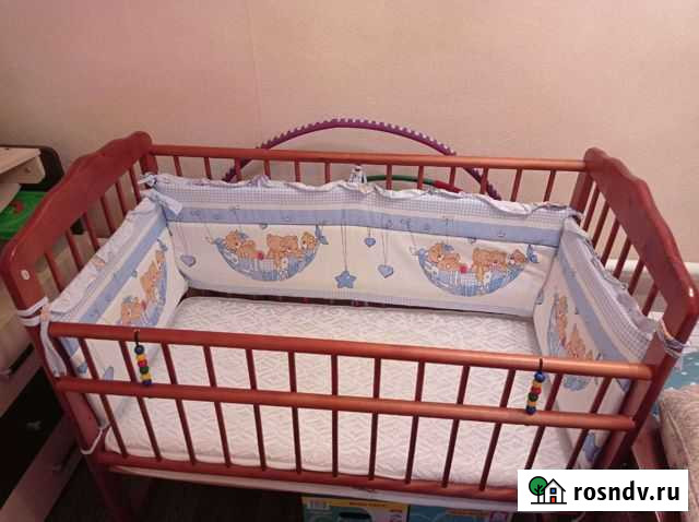 Детская кроватка с матрасом и бортиками Новочеркасск - изображение 1