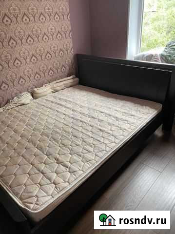Кровать двухспальная с матрасом бу 160 200 Оренбург - изображение 1