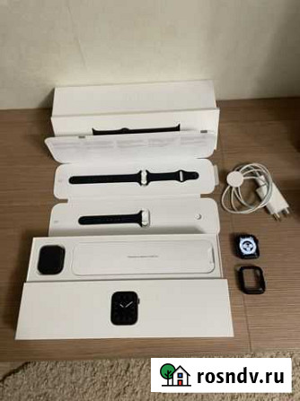 Apple Watch 5 (40mm.) в отличном состоянии Ижевск - изображение 1