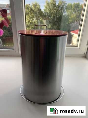 Ведро металлическое с педалью Томск - изображение 1