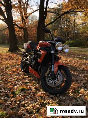 Triumph Street Triple 2010 Санкт-Петербург - изображение 1