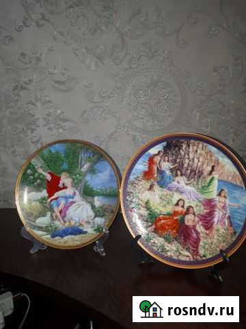 Тарелка декоративная на подставке Чита - изображение 1