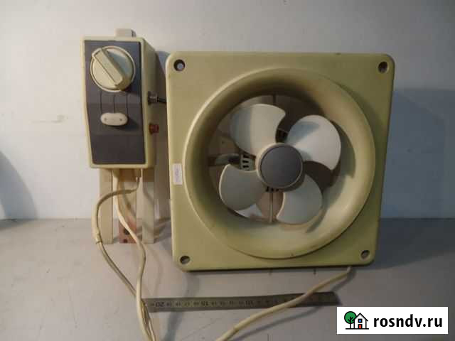 СССР вентилятор форточный 26х26см Киров - изображение 1