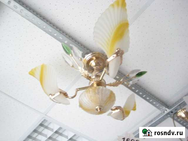 Люстры новые Губкин - изображение 1