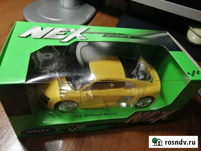 Модель Audi R8 V10 масштаб 1/24 (Welly) 2016г Йошкар-Ола - изображение 1
