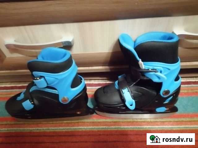 Коньки хоккейные детские Елизово - изображение 1