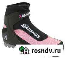 Продам новые лыжные ботинки Madshus Athena JR Ижевск