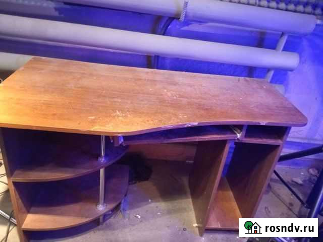 Компьютерный стол бу Железногорск - изображение 1