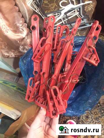 Вешалка с пришепками Ростов-на-Дону - изображение 1