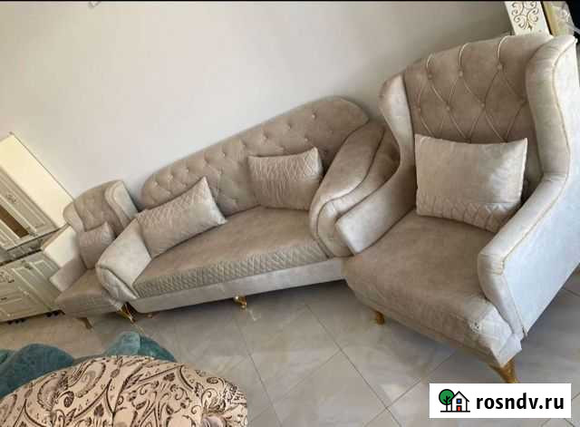 Диван Гойты - изображение 1