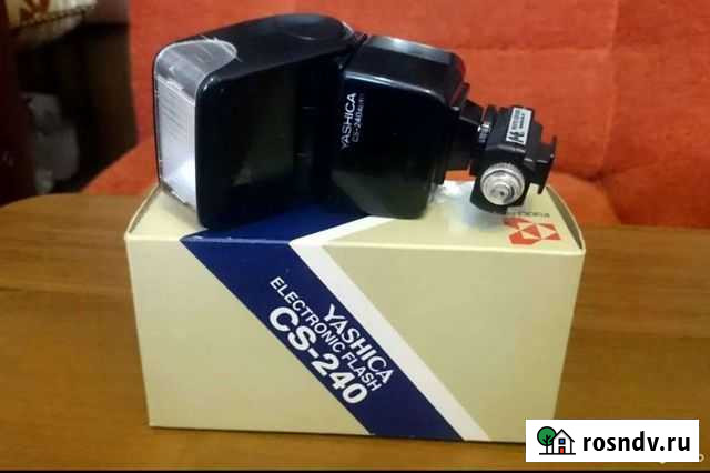 Вспышка камеры Yashica CS-240 Касумкент - изображение 1