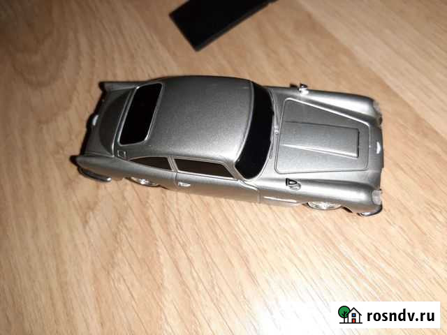 Машинка Aston Martin на радиоуправлении Мончегорск - изображение 1