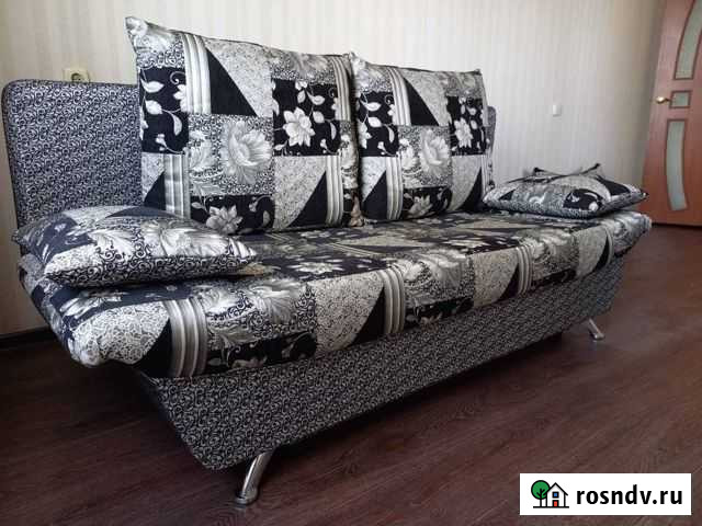 Продам диван с креслом и подушками Чита - изображение 1