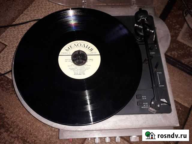 Проигрыватель пластинок Мичуринск - изображение 1