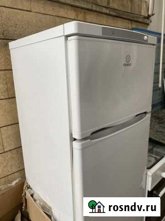 Холодильник Indesit Дербент - изображение 1