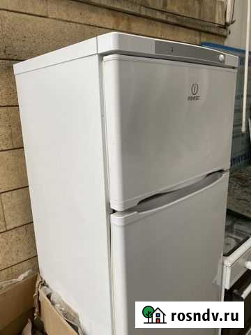 Холодильник Indesit Дербент - изображение 1