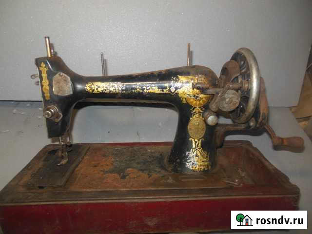 Швейная машинка Льгов - изображение 1