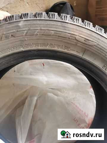 Шины 215 55 17 зимние бу Тарко-Сале - изображение 1