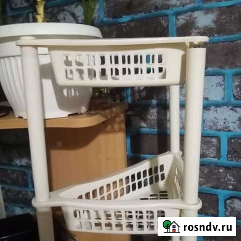 Полочка угловая в три яруса Калининград - изображение 1