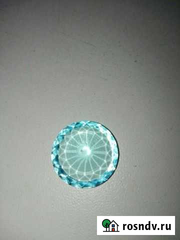 Продам камень Топаз 15 мм, теплого оттенка Комсомольск-на-Амуре - изображение 1