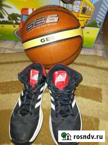 Баскетбольные кроссовки adidas Иваново - изображение 1