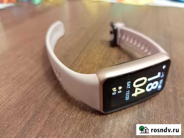 Нuаwеi Bаnd 6 (цвет Sakurа pink) Майкоп - изображение 1