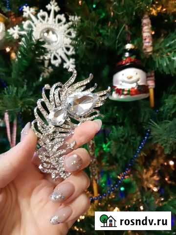 Подарок/ броши разные 100-400 Астрахань - изображение 1