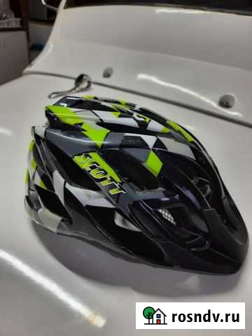 Продам шлема из Европы Б.У Черноморское - изображение 1