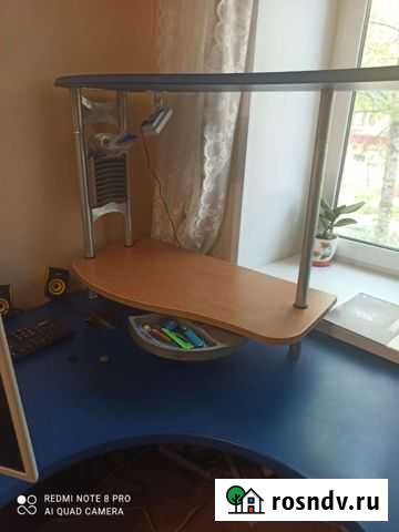 Продам компьютерный стол Химки - изображение 1