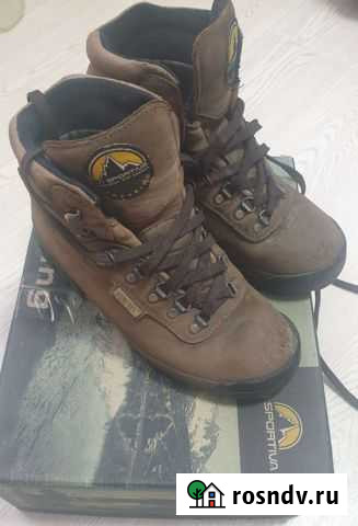 Трекинговые ботинки La sportiva. размер 38 Елизово - изображение 1