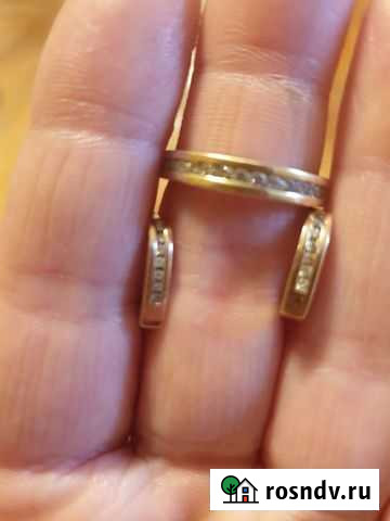 Золотые серьги и кольцо с бриллиантами Красногорск - изображение 1