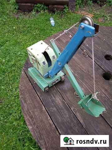 Игрушки СССР экскаватор Пески - изображение 1