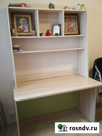 Стол с полкой Санкт-Петербург - изображение 1