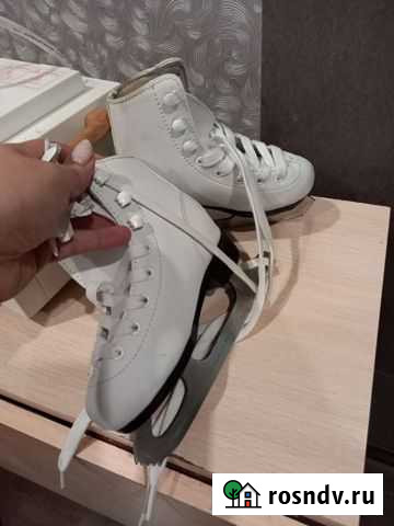 Коньки Майкоп - изображение 1