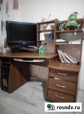 Компьютерный стол бу Набережные Челны - изображение 1