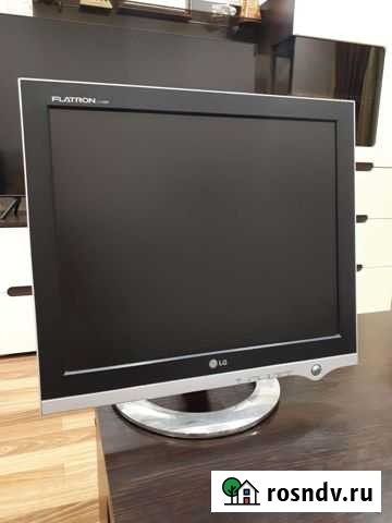 Монитор LG flatron Набережные Челны - изображение 1