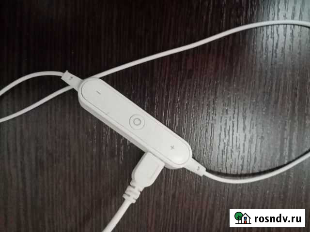 Блютуз наушники, состояние новые Боготол - изображение 1