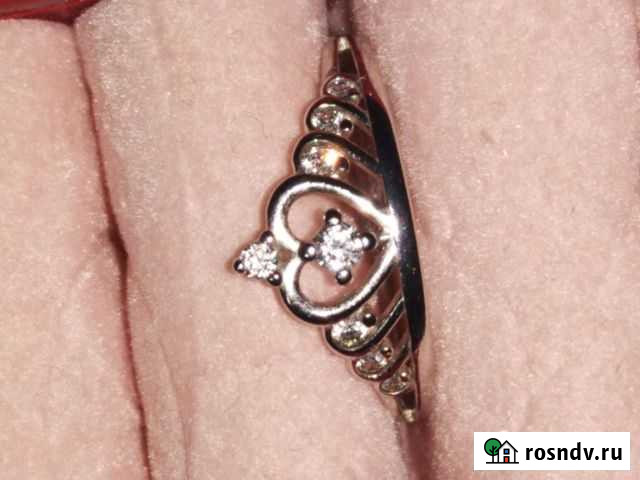 Серебряное кольцо с фианитами Сургут - изображение 1