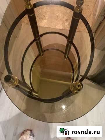 Стелянный столик Муравленко - изображение 1