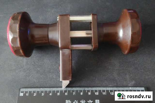 Дверная поворотная ручка-защелка СССР Краснокаменск - изображение 1