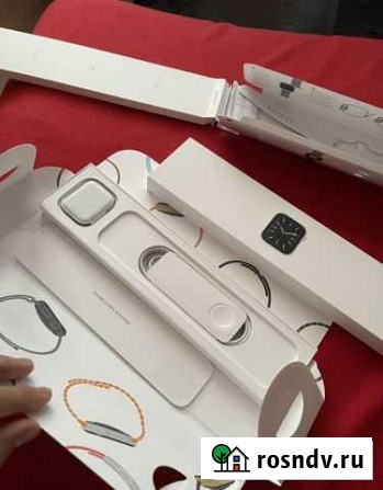 Смарт-часы Apple Watch series 6 Сургут - изображение 1