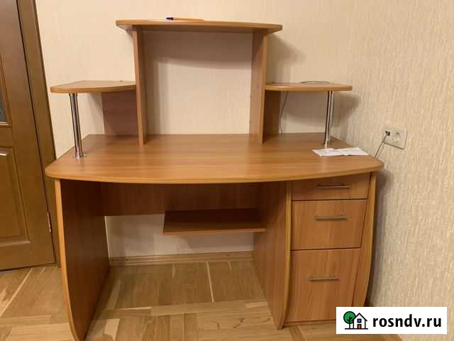 Компьютерный стол бу Майкоп - изображение 1