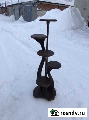 Подставка для цветов деревянная Белоярский - изображение 1