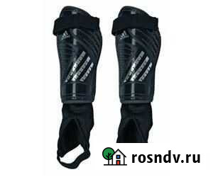 Щитки детские Adidas новые Predator Club размер L Красноярск - изображение 1