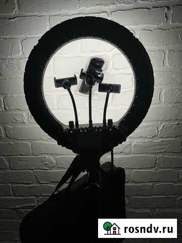 Кольцевая лампа 46 см профессиональная RL-19 (новы Владимир - изображение 1