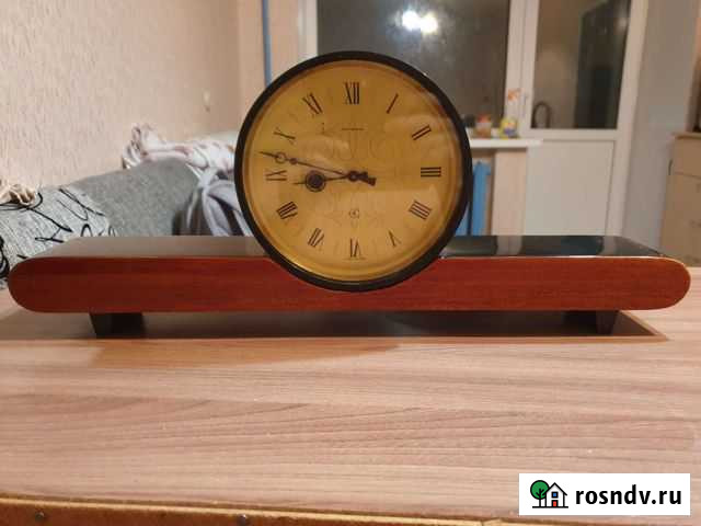 Часы настольные Янтарь СССР Череповец - изображение 1