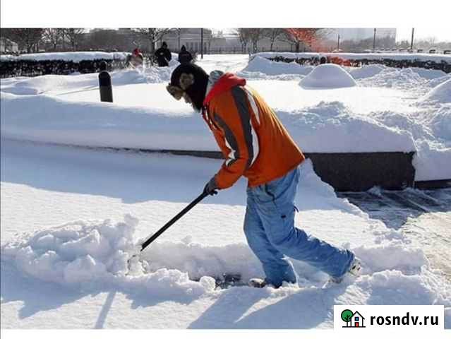 Чищу снег, на крышах, на участке Ильинский - изображение 1