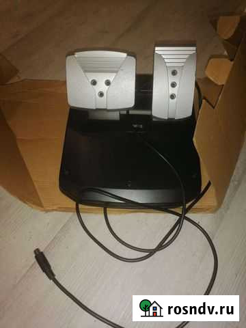 Игровой руль с педалями и коробкой Йошкар-Ола - изображение 1