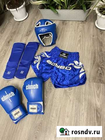 Шлем,шорты,защита голени,перчатки для кикбоксинга Краснодар - изображение 1